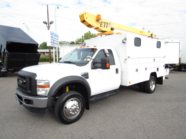 2009 Ford F-550  Utility Truck - Service Truck