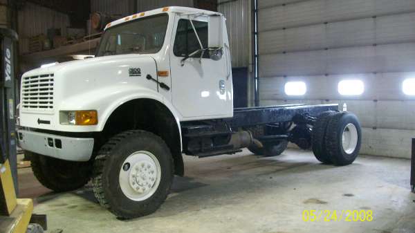 2000  International  4800