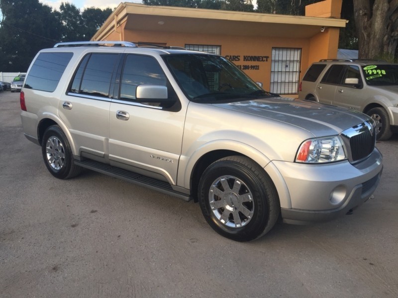 2004 Lincoln Navigator 4dr 4WD Luxury