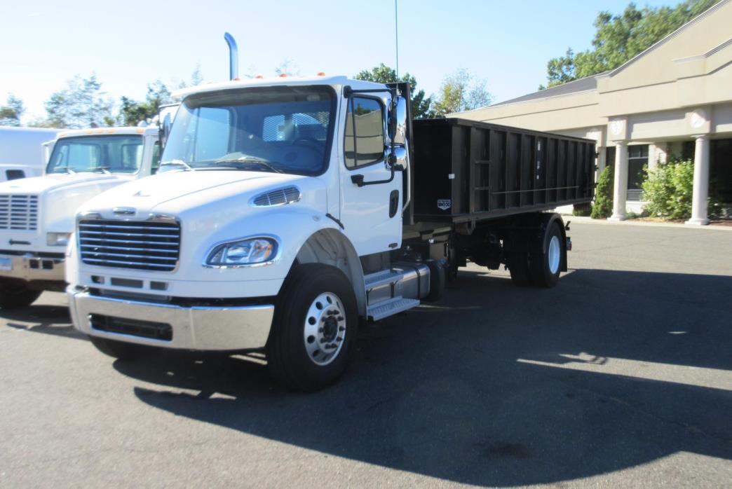 2016 Freightliner Business Class M2 106  Garbage Truck