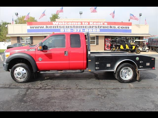 2011 Ford F-450 Super Duty  Flatbed Truck