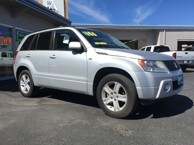 2006 Suzuki Grand Vitara (CLICKITAUTOANDRVVALLEY)