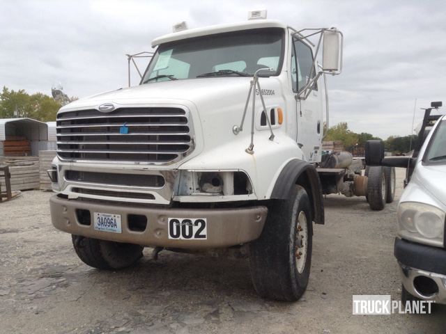 2005 Sterling A9500  Cab Chassis
