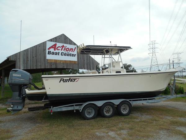 2004 Parker 2801 Center Console