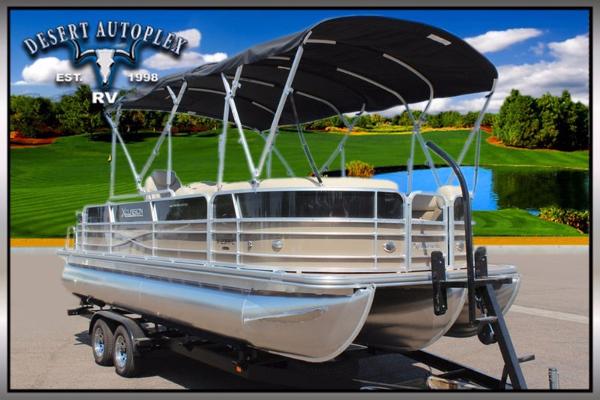 2016 Forest River Marine Xcursion 23RFC 2.75