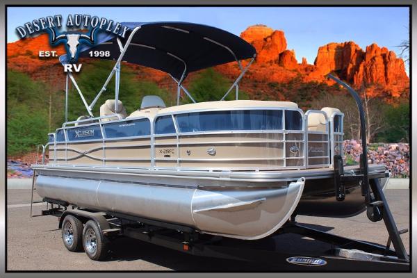 2016 Forest River Marine Xcursion 21RFC Deluxe