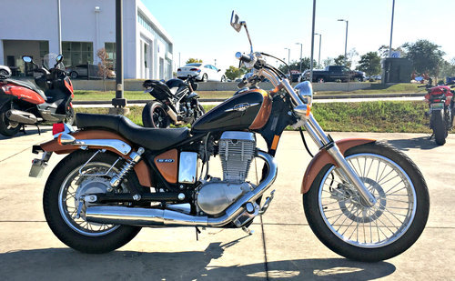 2012 Suzuki Boulevard S40