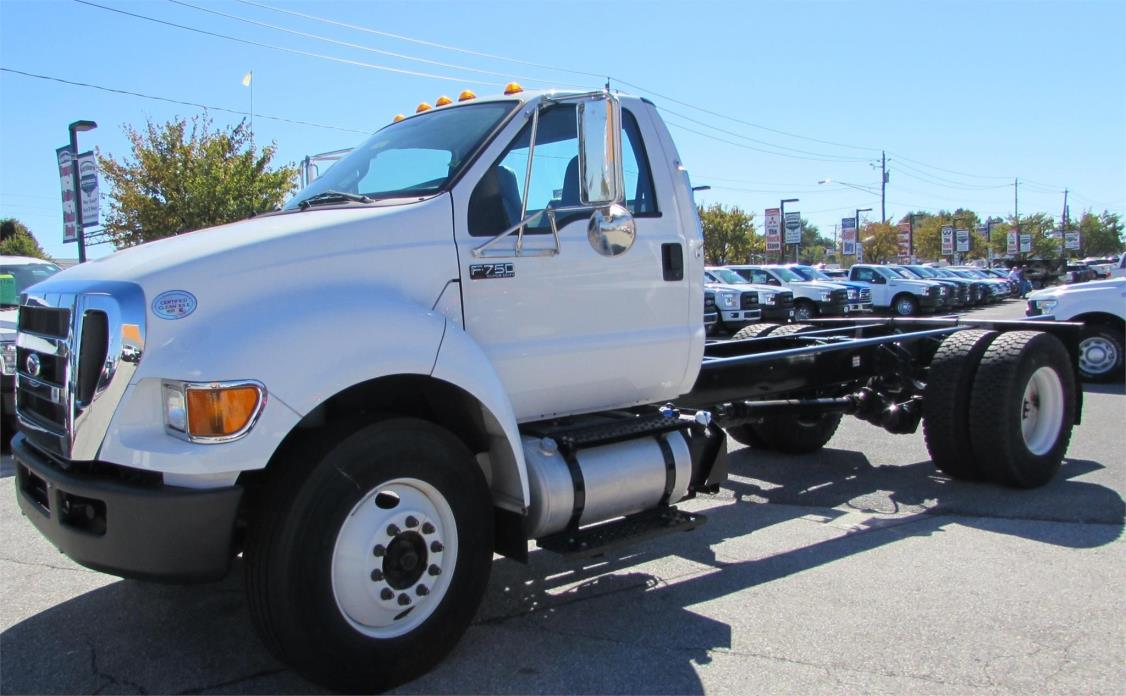 2015 Ford F750  Cab Chassis