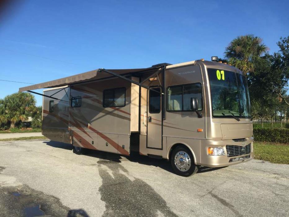 2007 Fleetwood Bounder 38P