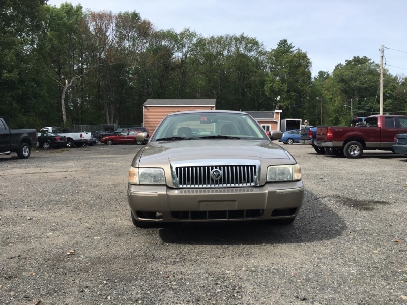2006 Mercury Grand Marquis-PERFECT FIRST CAR-MUST DRIVE AND SEE