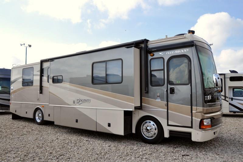 Fleetwood Discovery Outside Kitchen With 3 Slides RVs for sale