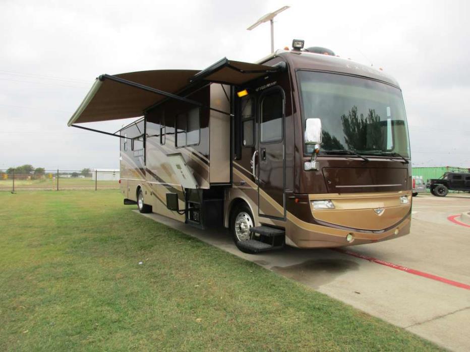 2008 Fleetwood Excursion 40ft Bath and 1/2