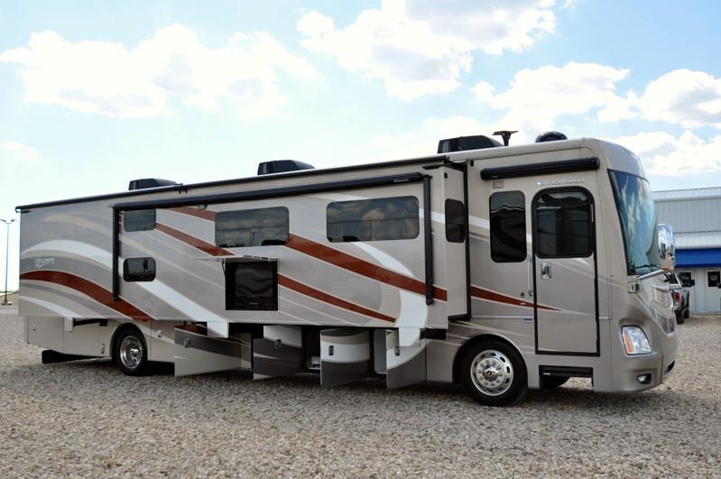 2015  Fleetwood  Discovery 40G Bunk house with 3 ACs
