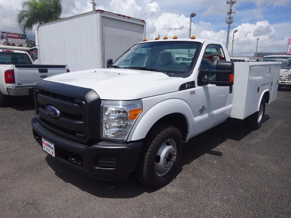2016 Ford F350  Contractor Truck