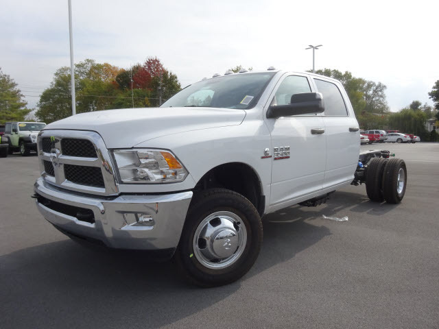 2017 Ram Chassis 3500  Cab Chassis