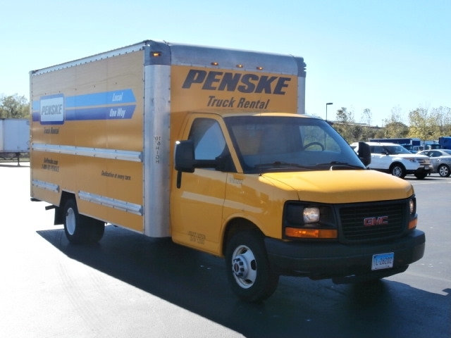 2012 Gmc Savana Cutaway  Box Truck - Straight Truck