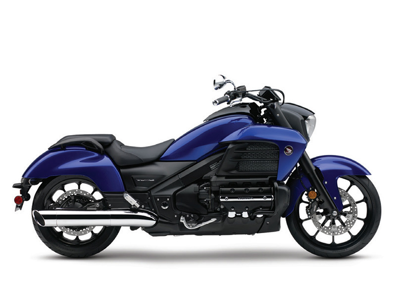 2014 Victory Cross Country - Suede Titanium Metallic