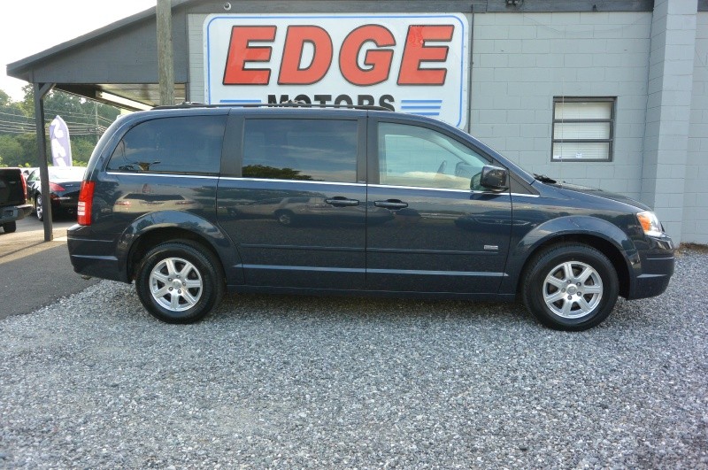 2008 Chrysler Town & Country 4dr Wgn Touring
