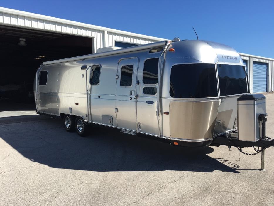 2010 Airstream CLASSIC LIMITED