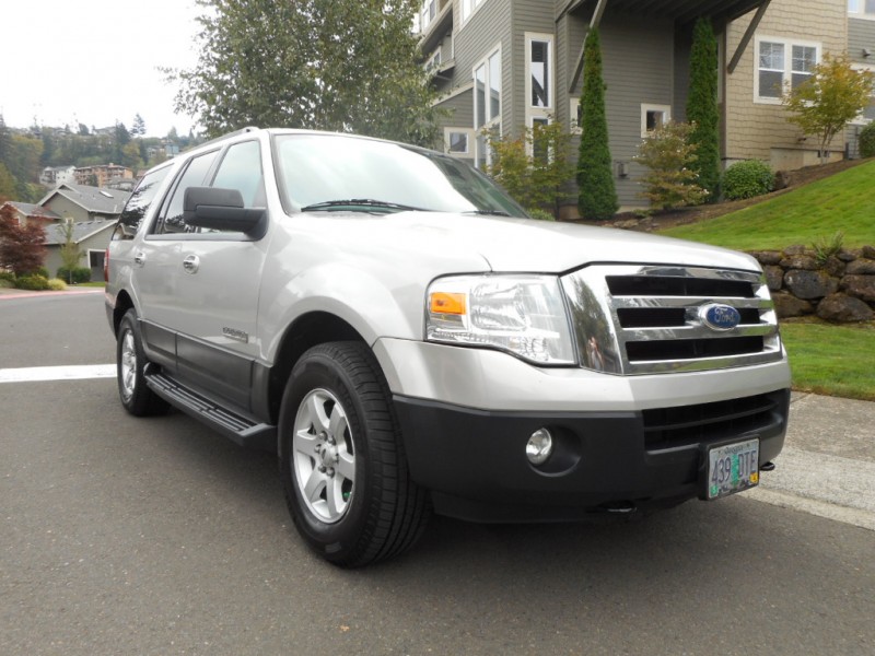 2007 Ford Expedition 4WD 4dr XLT 3RD ROW SEAT