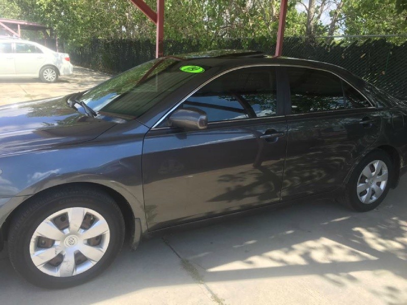 2009 Toyota Camry 4dr Sdn I4 Man LE (Natl)