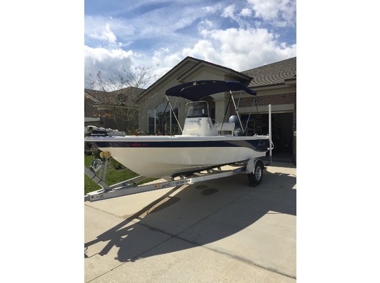 2011 Nautic Star 1910