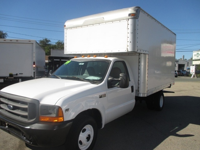 1999 Ford F-350 Chassis  Cab Chassis