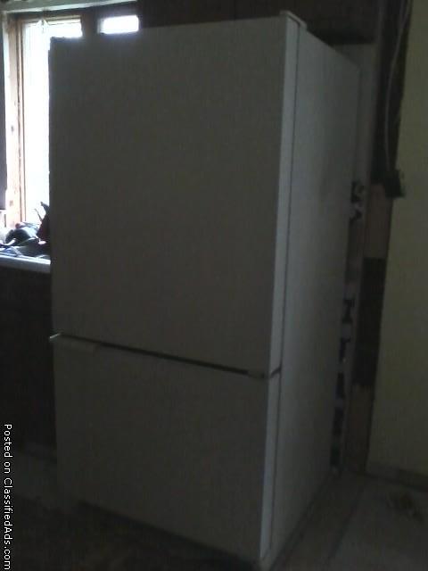 Refrigerator/Stove