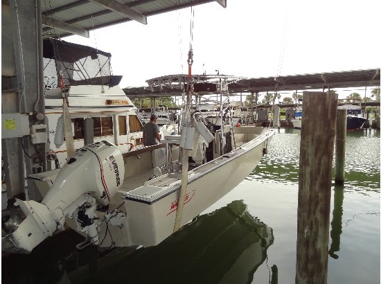 1984 Boston Whaler Outrage