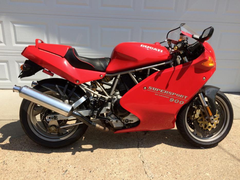 2004 Ducati SUPER SPORT 900