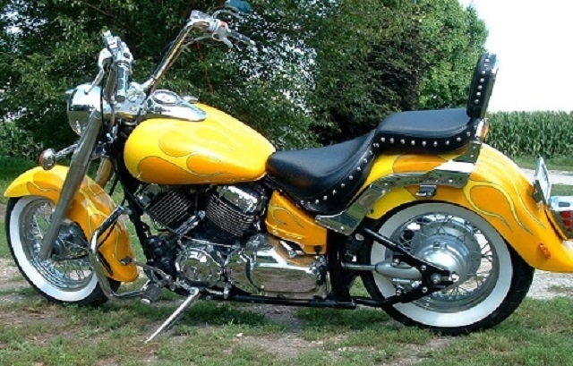 2004 Yamaha V STAR 650 CLASSIC