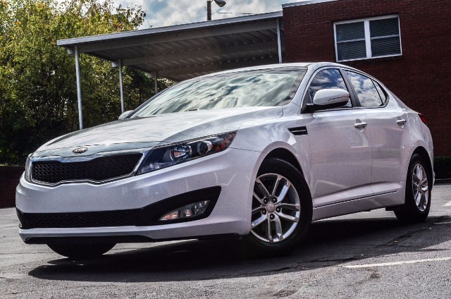 2013 Kia Optima LX MT