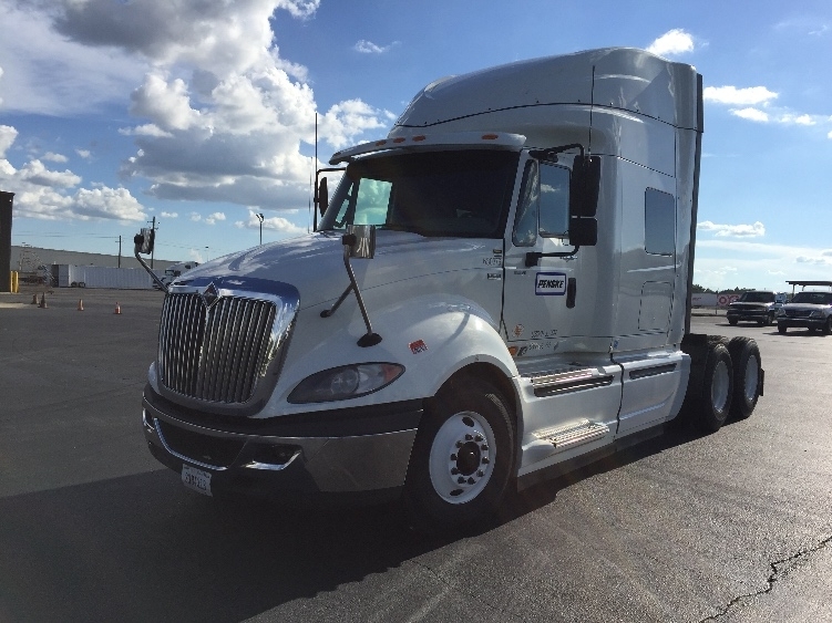 2012 International Prostar  Conventional - Sleeper Truck