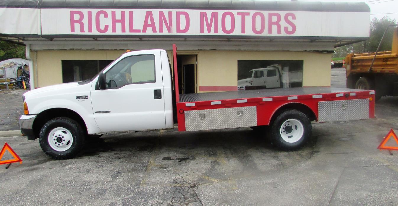 2001 Ford F350  Flatbed Truck