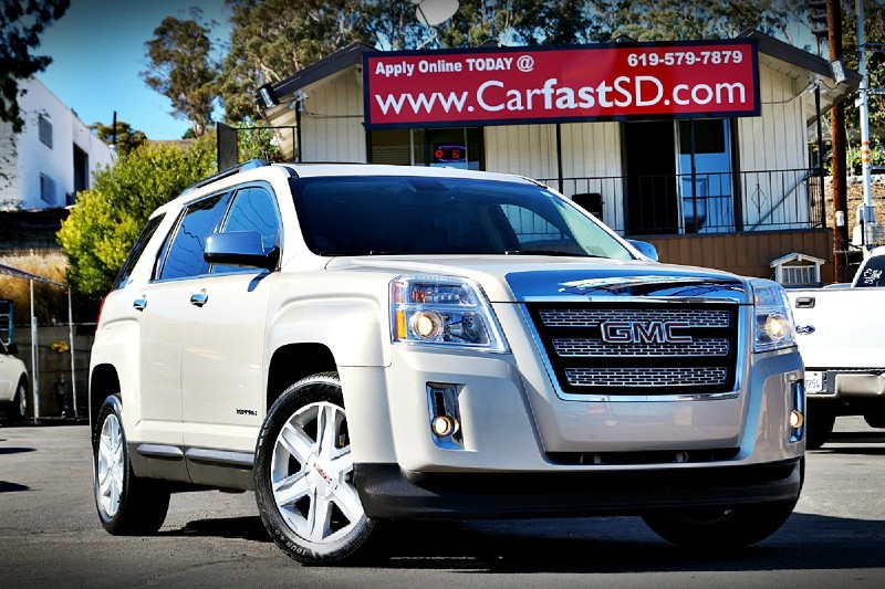 2011 GMC Terrain AWD SLT-2 AWD Fully loaded low miles excellent shape