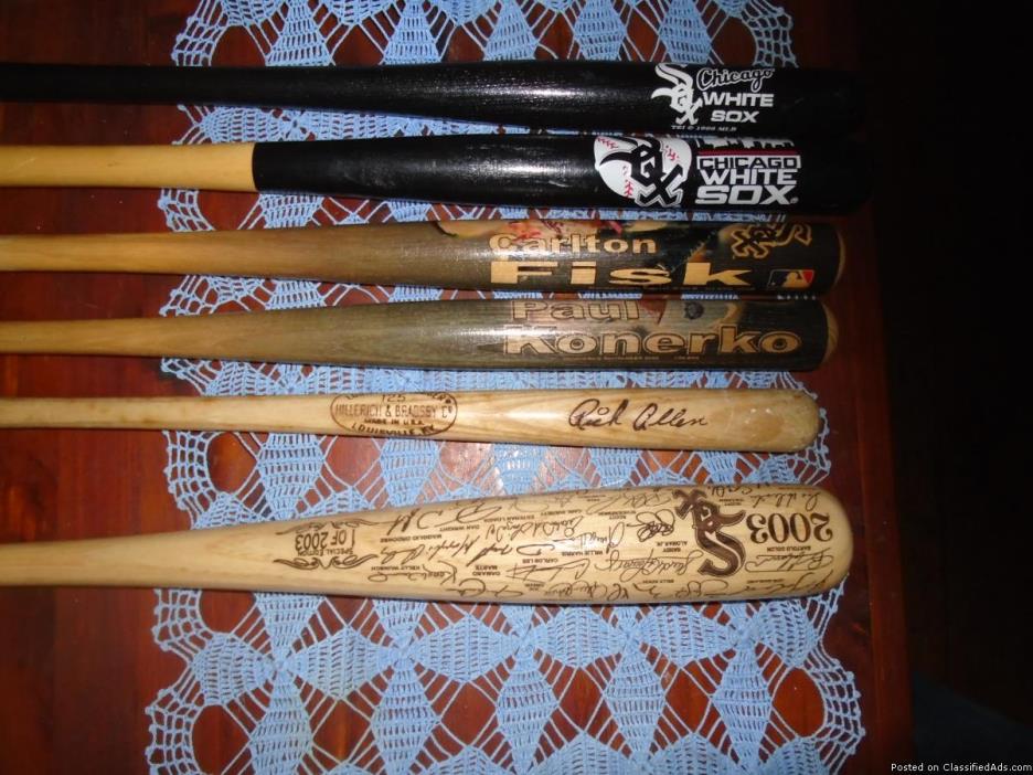 Lot of 6 Miniature Chicago White Sox Bats, 0