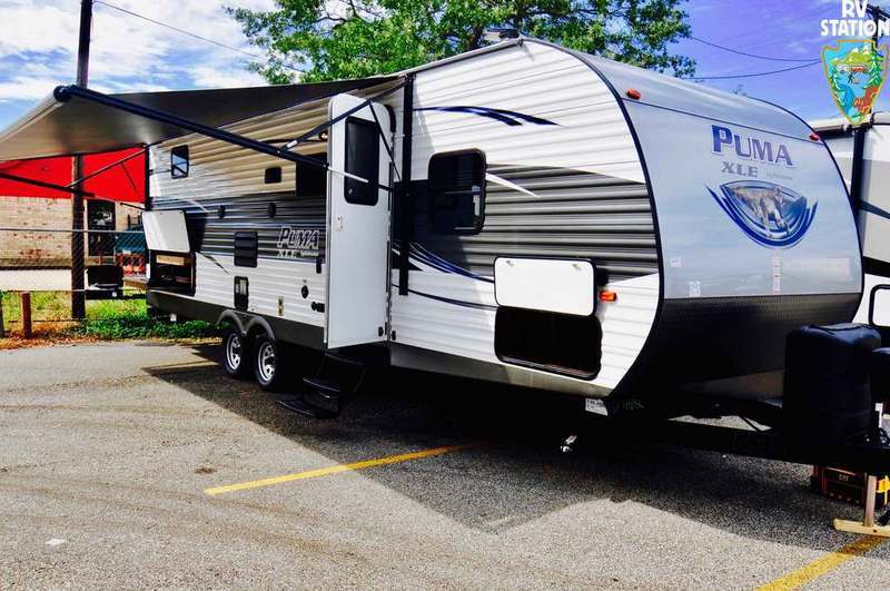 2017 Palomino Puma XLE Travel Trailers 27RBQC