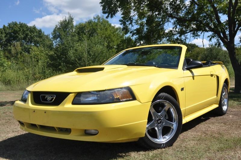 2003 Ford Mustang GT Convertible LOW MILES 99K Extra Clean!