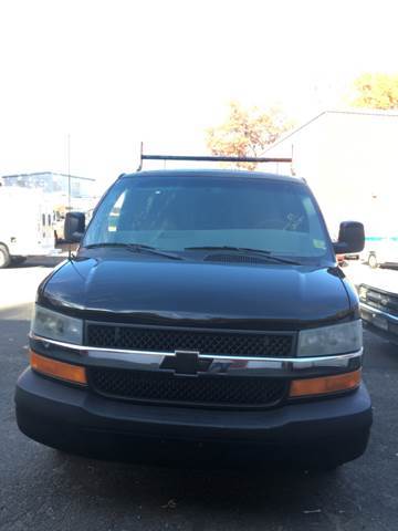 2003 Chevrolet Express 2500  Cargo Van