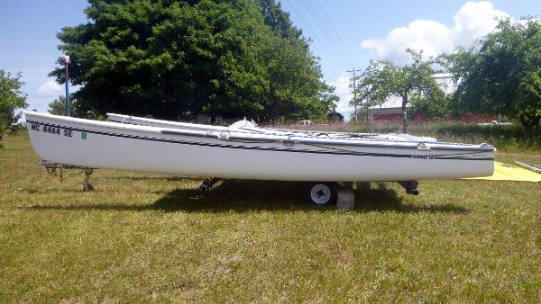 1985 Hobie Cat 18