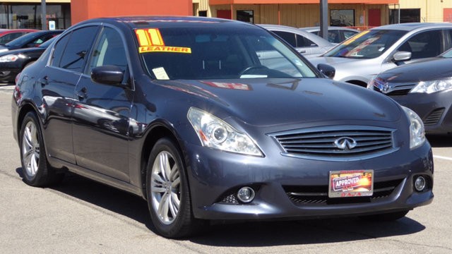 2011 Infiniti G25 Sedan 4dr Journey RWD