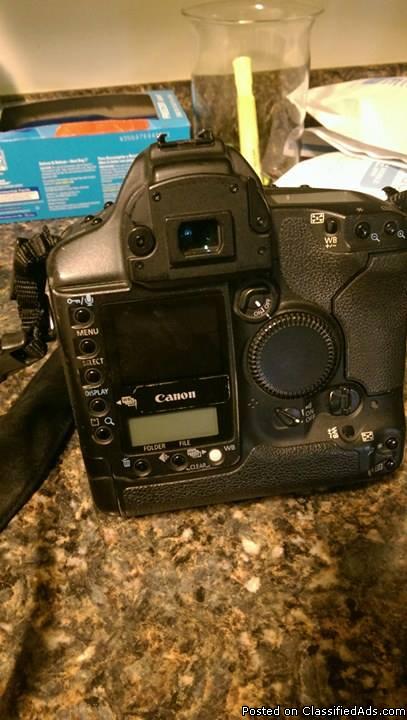 Used Canon eos 1d mark ii with lens!, 1