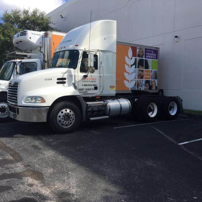 2008 Mack Ch613  Cab Chassis