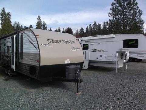 2016 Forest River Grey Wolf T23BD