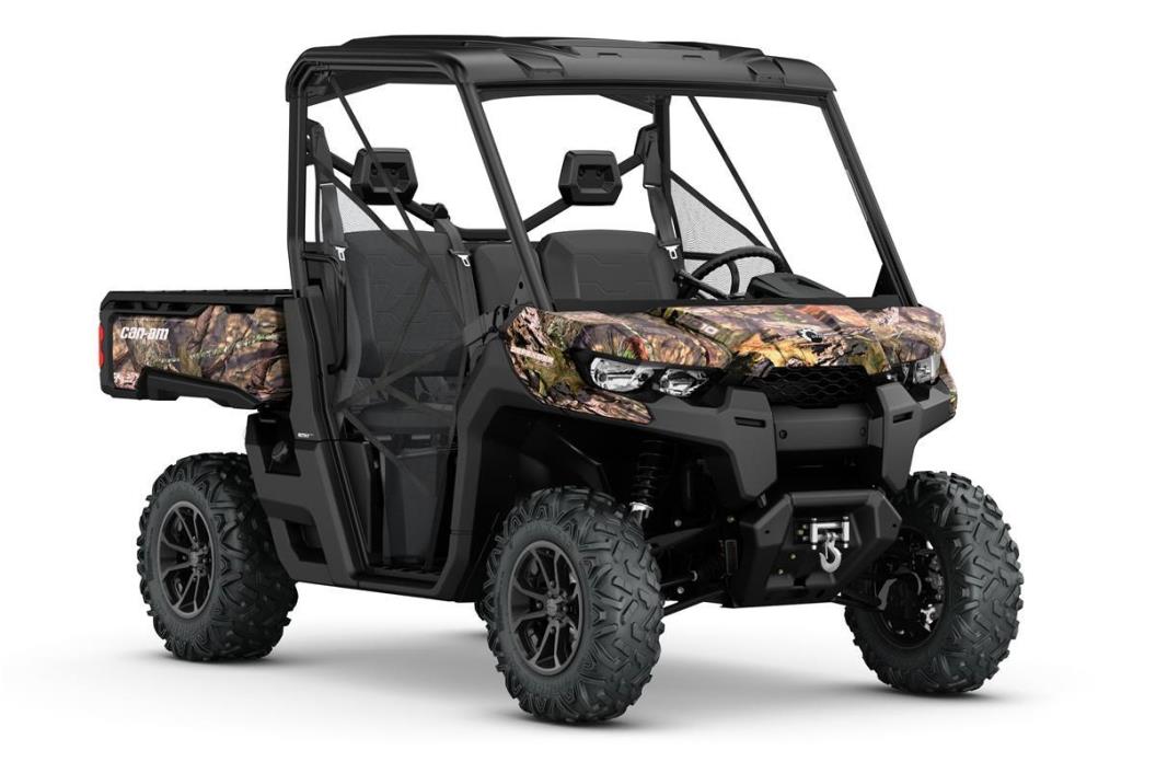2017 Can-Am DEFENDER XT HD10 - Break-Up Country