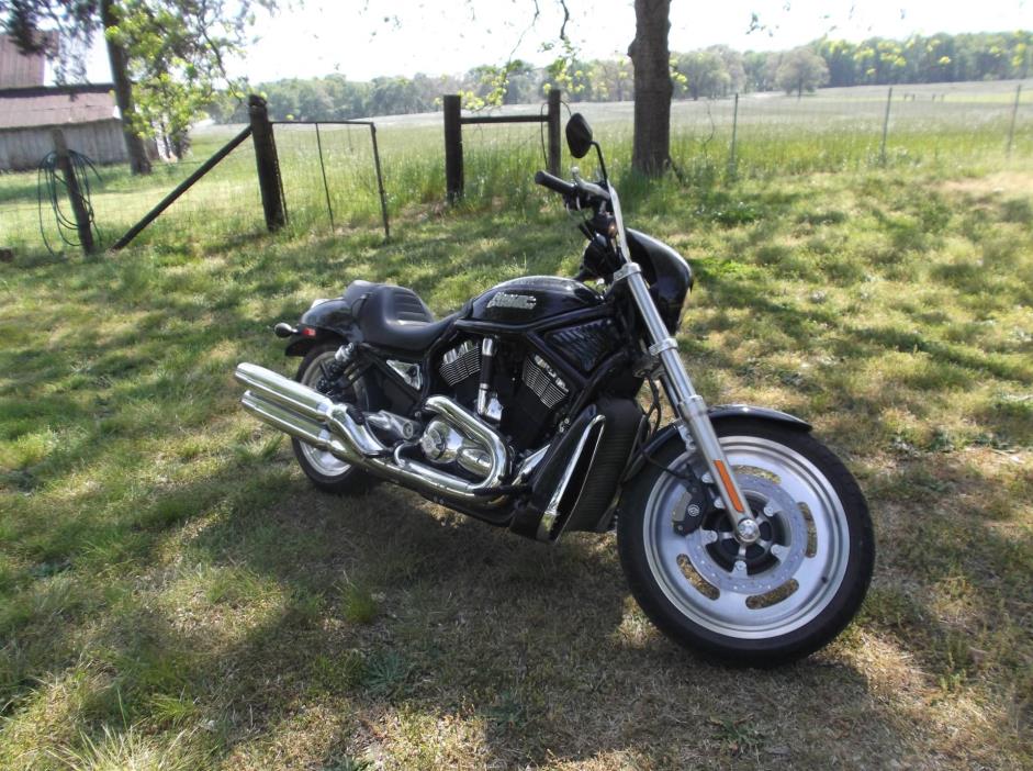 2006  Harley-Davidson  V-Rod