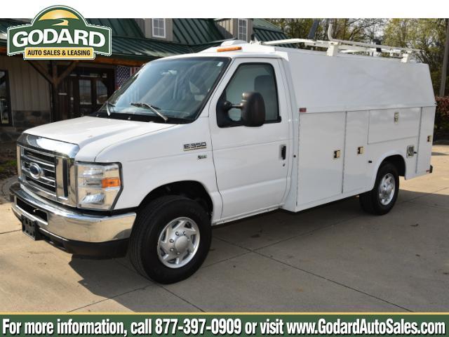 2012 Ford Econoline Commercial Cutaway  Utility Truck - Service Truck