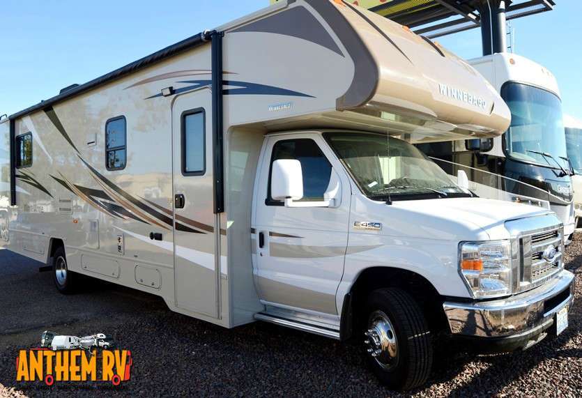 2017 Winnebago Minnie Winnie 31K