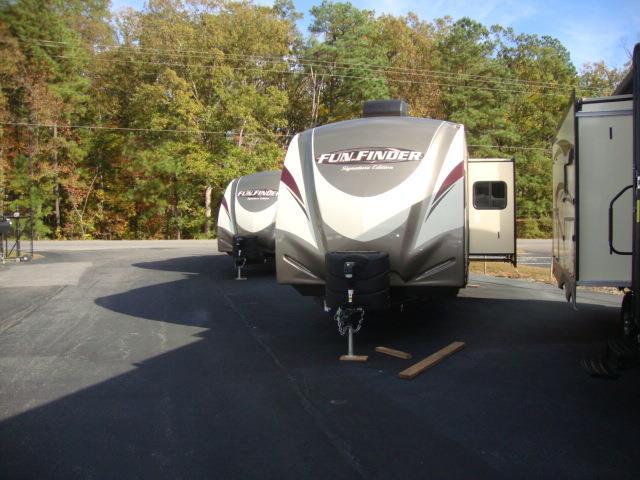 2017 Cruiser Rv Fun Finder Signature 301KIBH