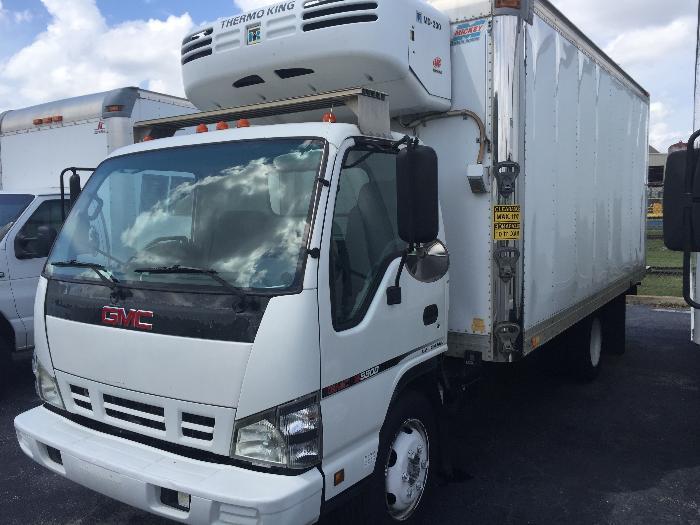 2006 Gmc 5500  Refrigerated Truck